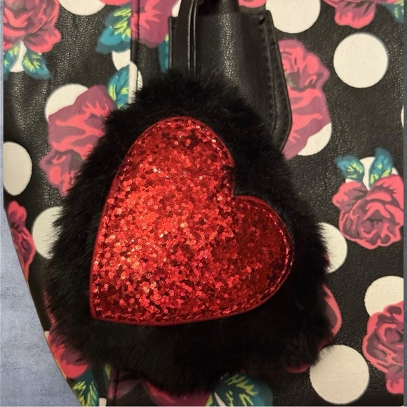 Luv Betsey By Betsey Johnson Small Satchel W/Crossbody Strap - NWOT - Picture 5 of 10